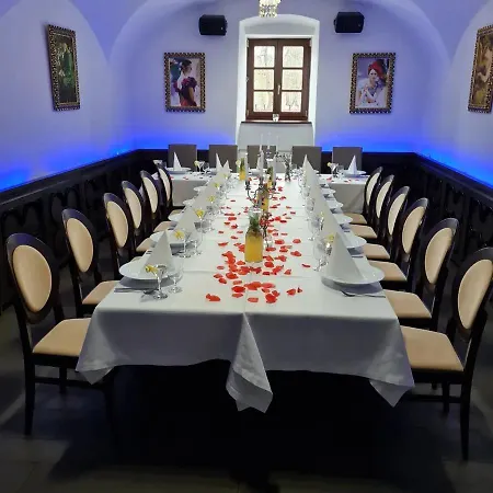 Hotel Kastiel Ottlyk