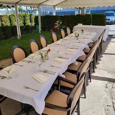 Kastiel Ottlyk Bánovce nad Bebravou