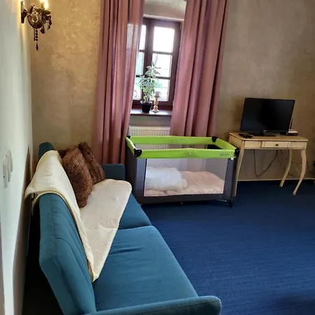 Kastiel Ottlyk * Banovce nad Bebravou