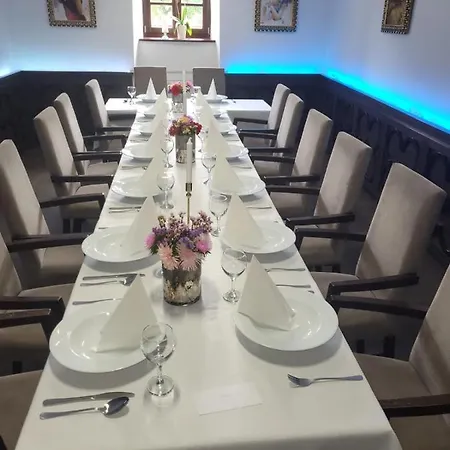 Kastiel Ottlyk Hotel Bánovce nad Bebravou
