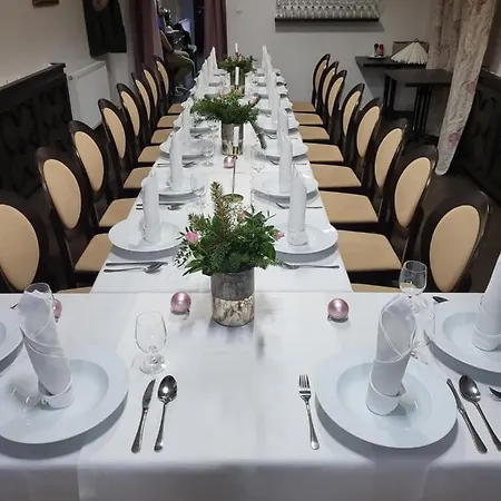 Kastiel Ottlyk Hotel Bánovce nad Bebravou