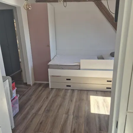 Kastiel Ottlyk Banovce nad Bebravou